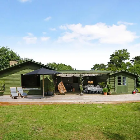 Classic Danish Summerhouse Close To Ocean, And Forest Ferienhaus *